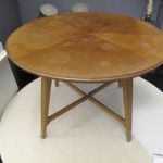 647 8425 COFFEE TABLE